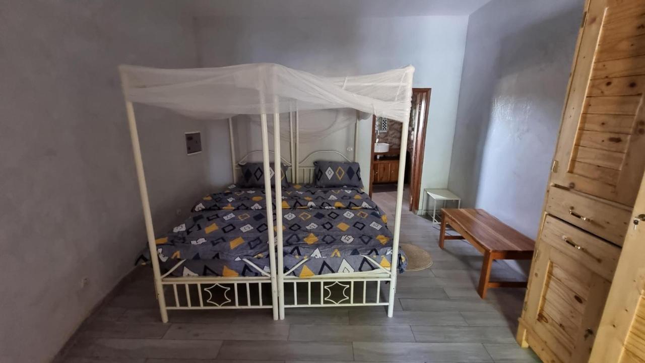 Hotel Les Fromagers Missirah Exteriér fotografie